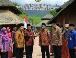 Kedudukan Pemerintah dalam Pengembangan Desa Wisata